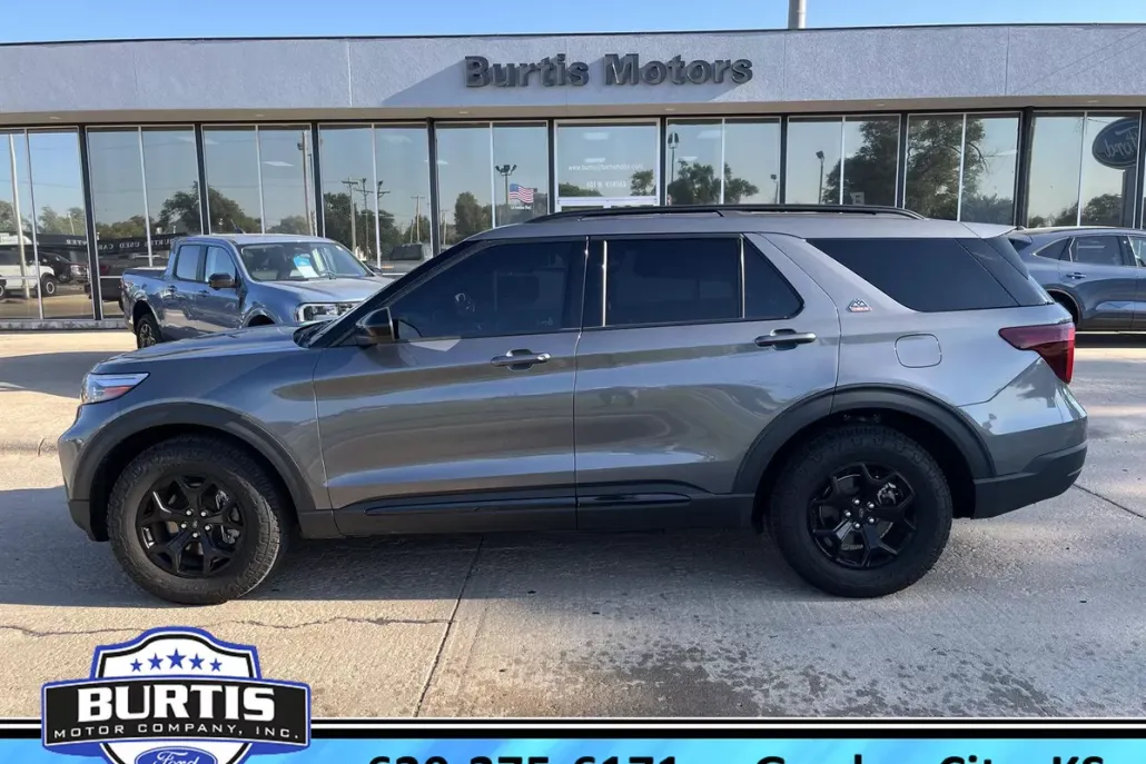 2023 Ford Explorer Timberline photo 1