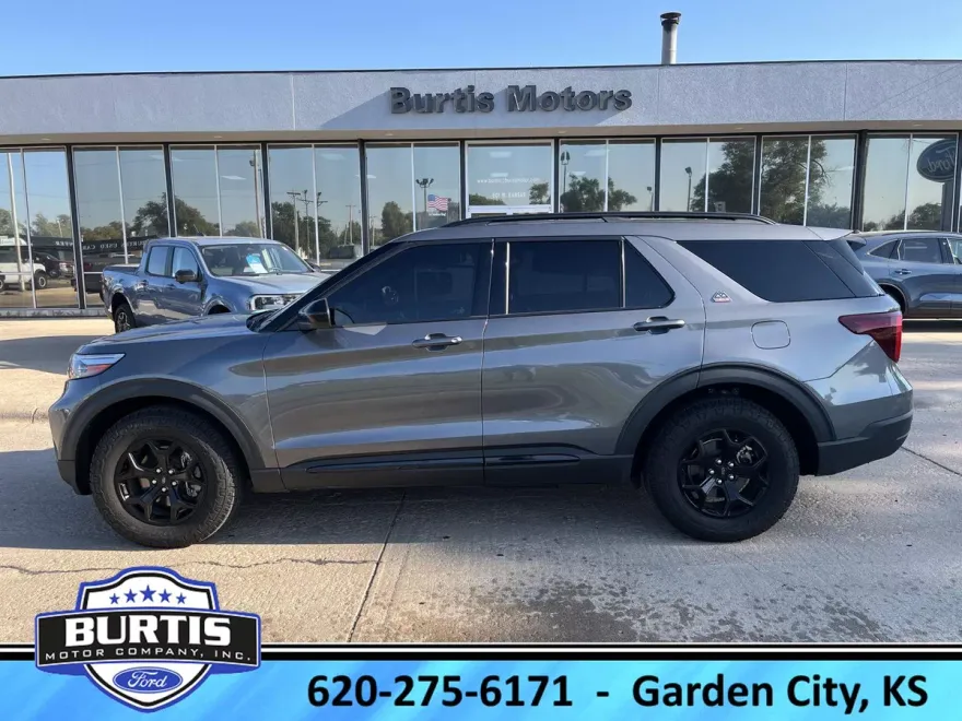2023 Ford Explorer Timberline photo 1