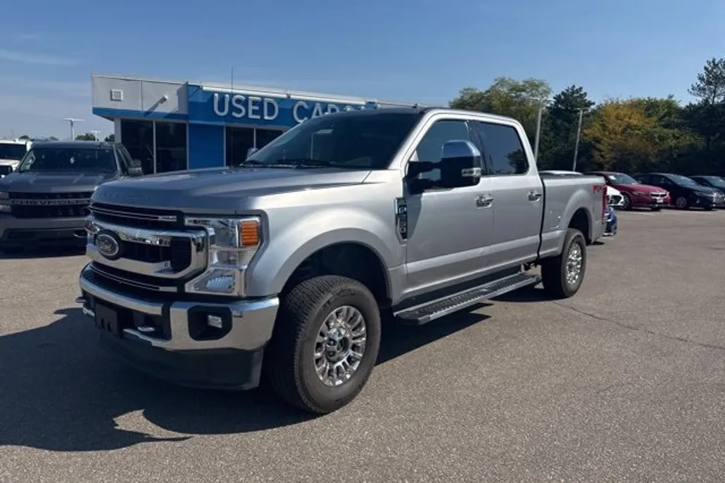 2020 Ford F-250 XLT photo 1