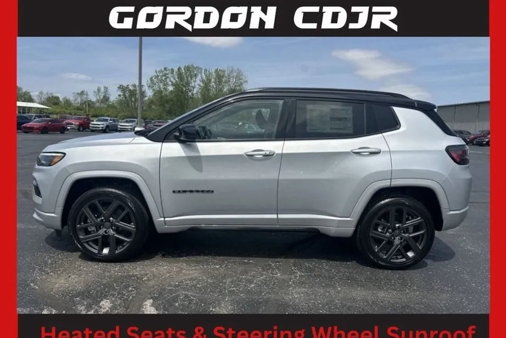 2024 Jeep Compass Limited photo 1