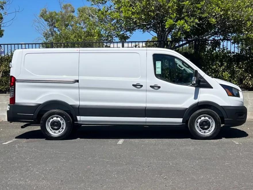 2025 Ford Transit photo 1