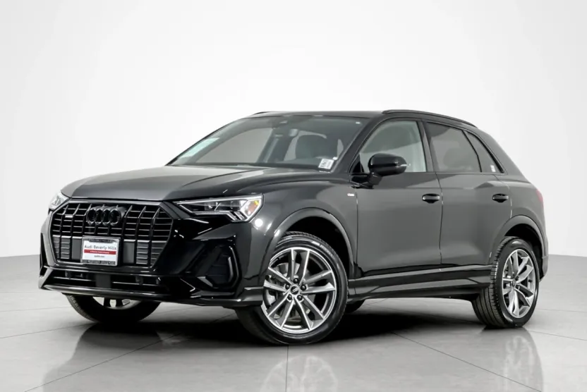 2024 Audi Q3 S line Premium 45 TFSI photo 1