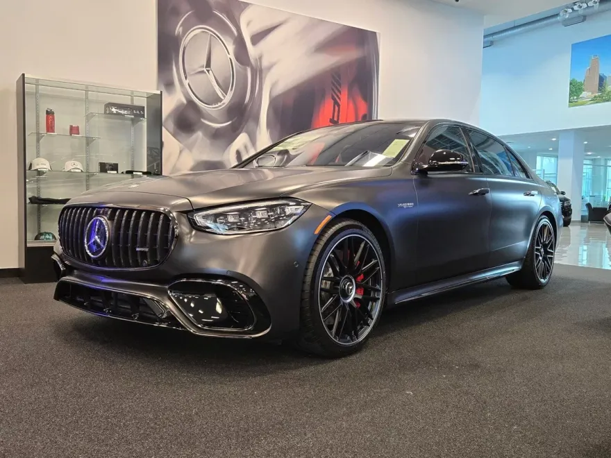 2026 Mercedes Benz S AMG 63 4MATIC photo 1