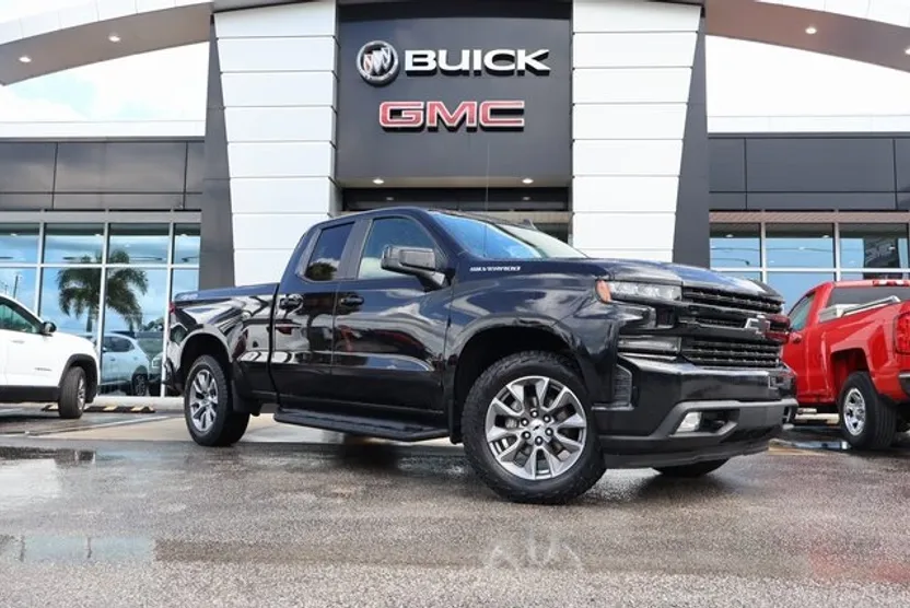 2020 Chevrolet Silverado 1500 RST photo 1