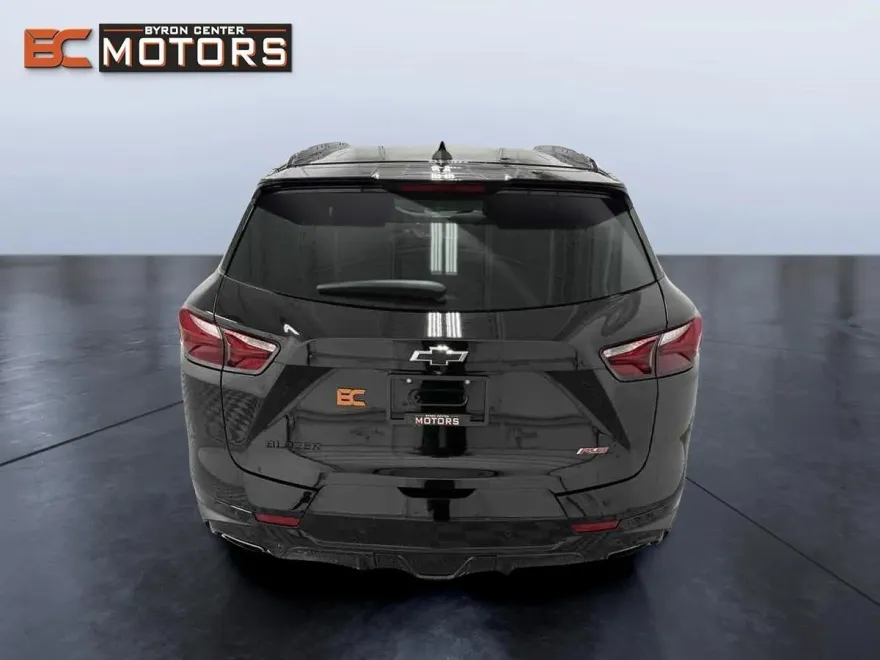 2022 Chevrolet Blazer RS photo 1