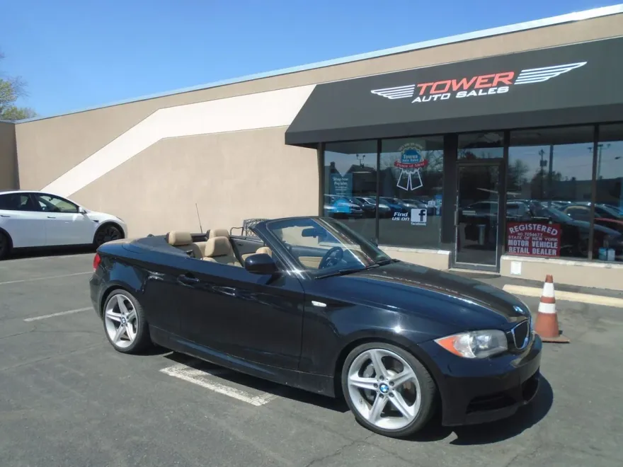 2011 Bmw 135i 1-Series photo 1