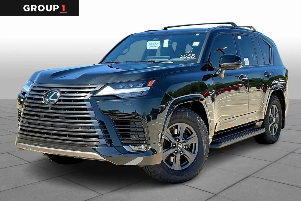 2025 Lexus LX Luxury photo 1