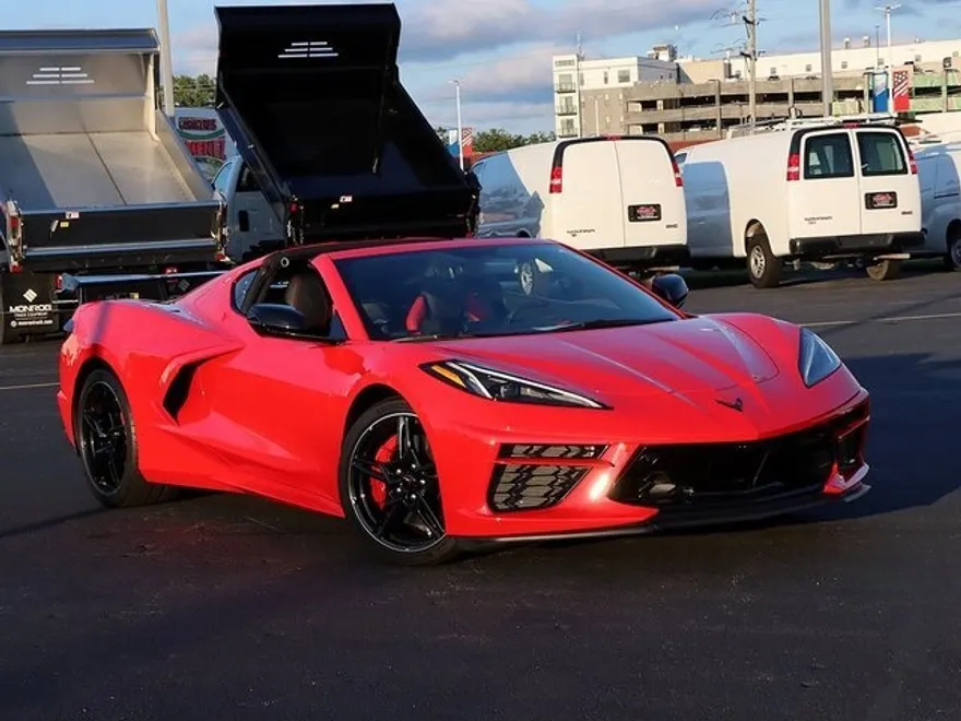 2020 Chevrolet Corvette Stingray 2LT photo 1