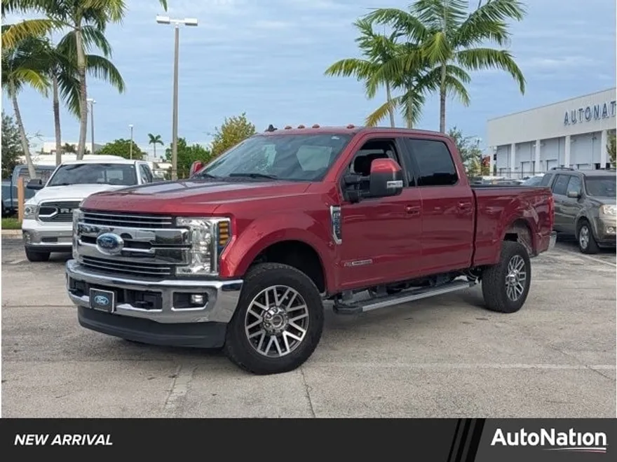 2019 Ford F-250 Lariat photo 1