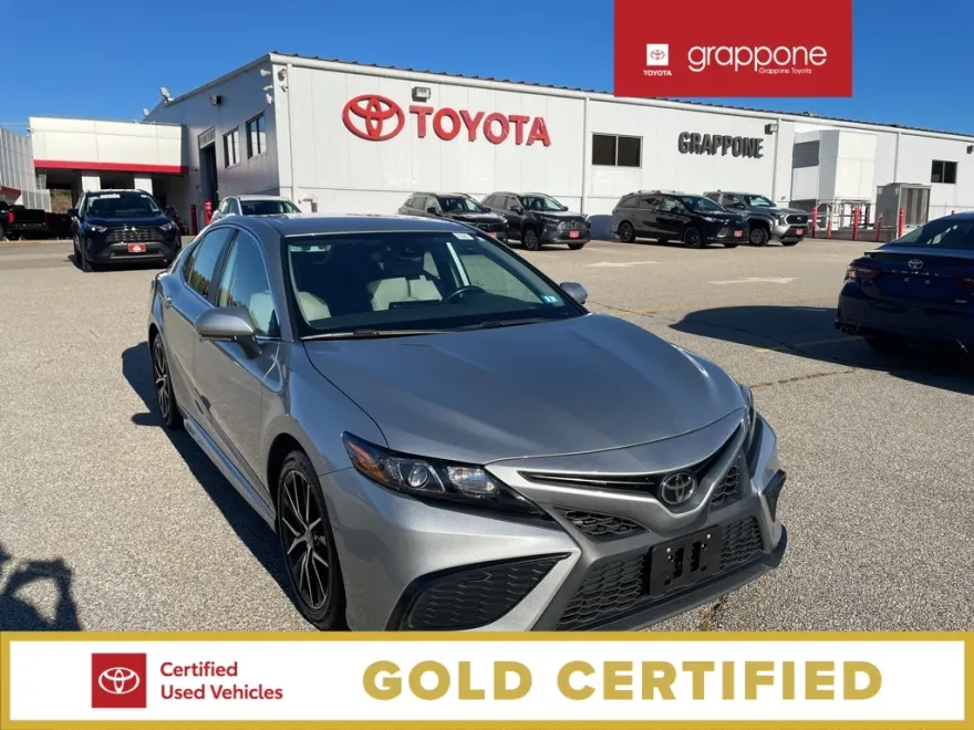 2023 Toyota Camry SE photo 1