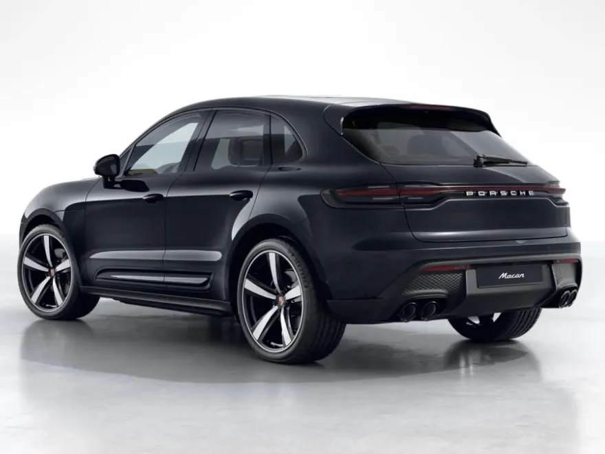 2026 Porsche Macan T photo 1