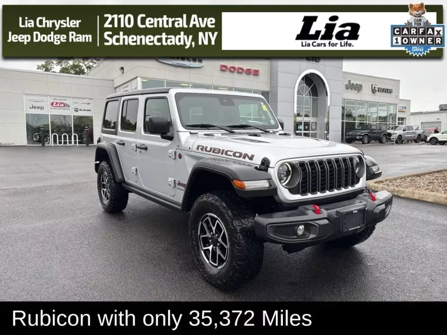 2024 Jeep Wrangler Rubicon photo 1