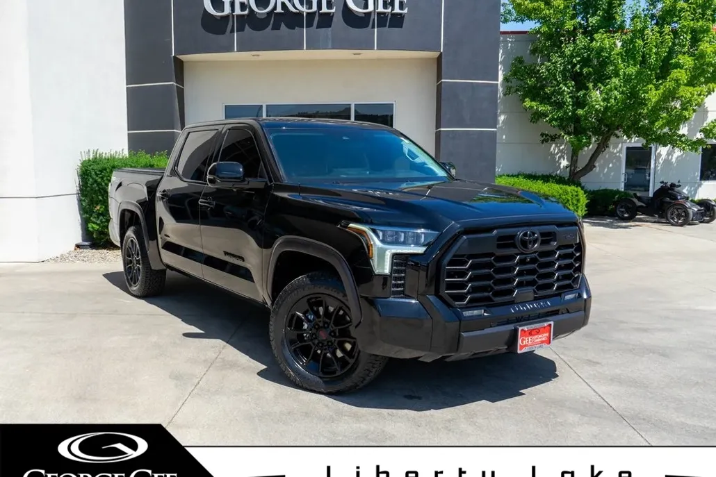 2024 Toyota Tundra Limited photo 1
