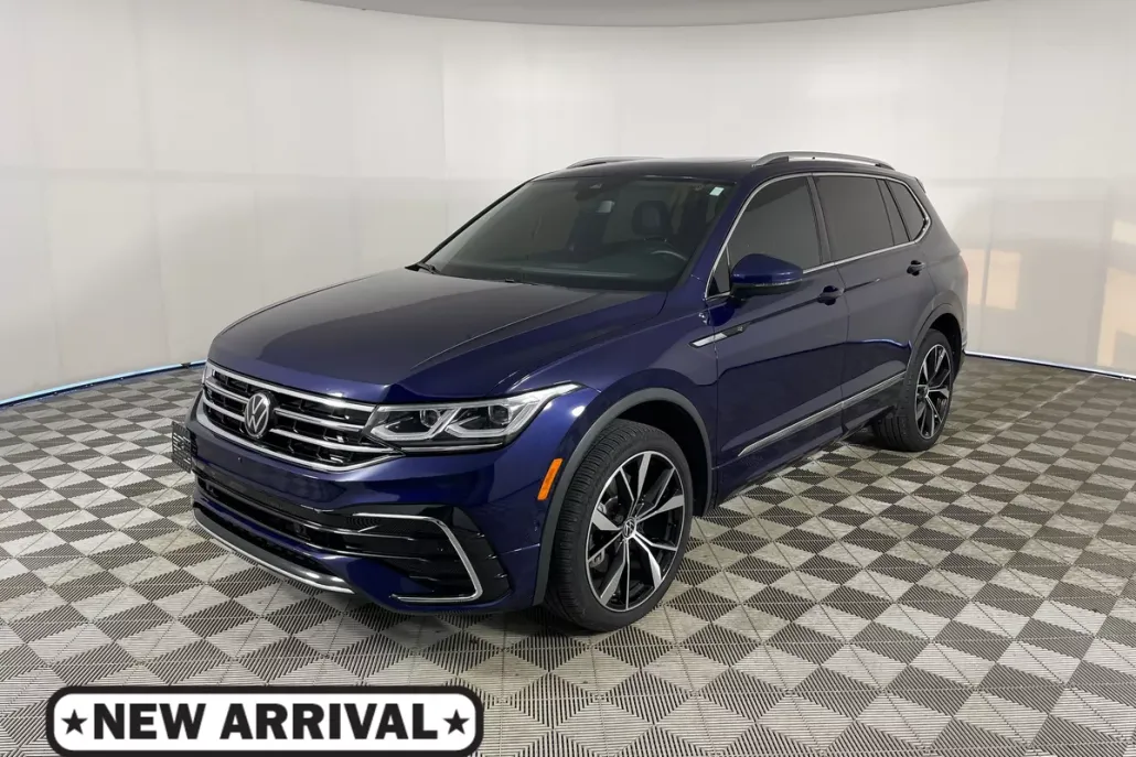 2022 Volkswagen Tiguan SEL Premium R-Line photo 1