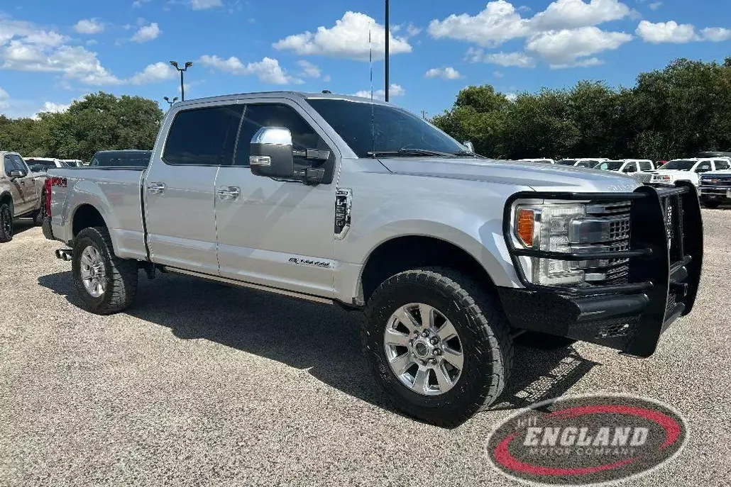 2017 Ford F-250 photo 1