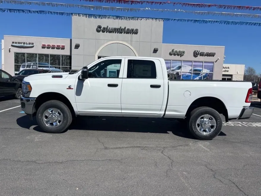 2024 Ram 2500 Tradesman photo 1