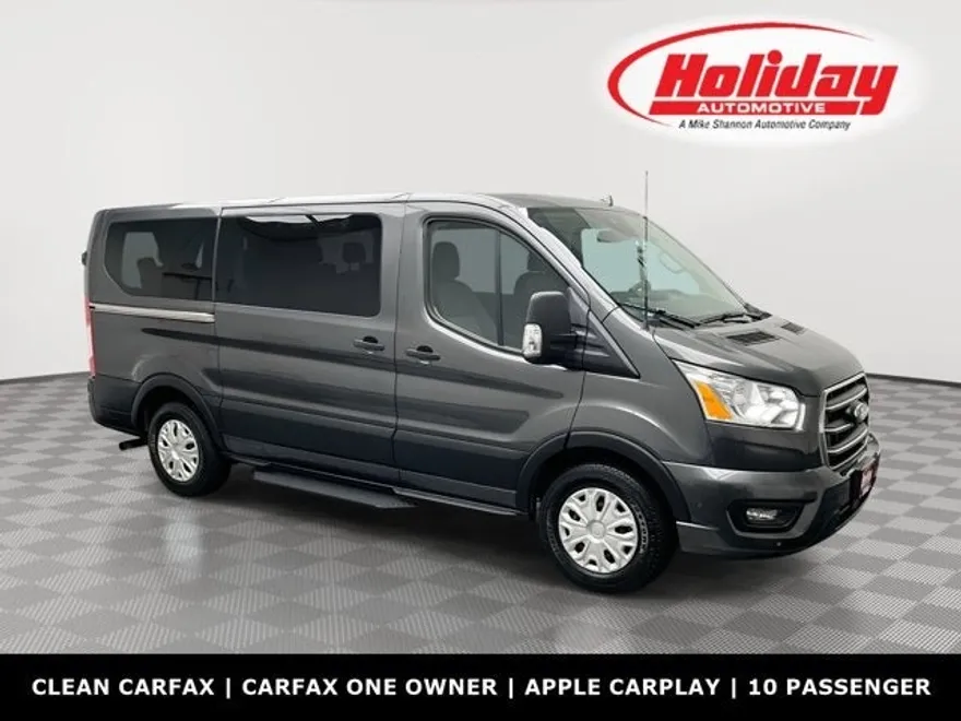 2020 Ford Transit Passenger XLT photo 1