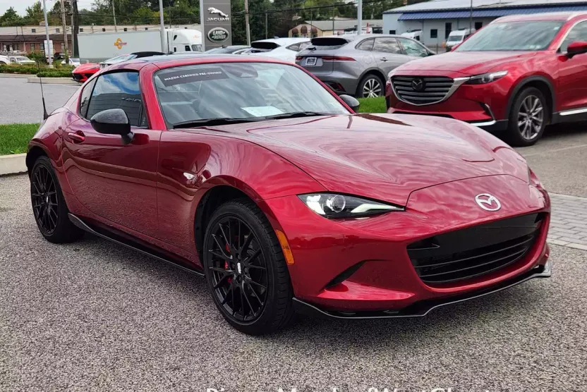2024 Mazda MX-5 Miata Miata RF photo 1