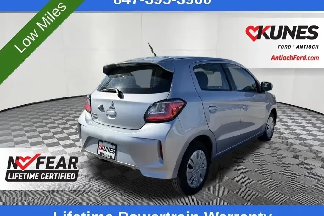 2024 Mitsubishi Mirage ES photo 1