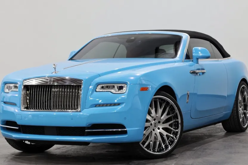 2017 Rolls Royce Dawn photo 1