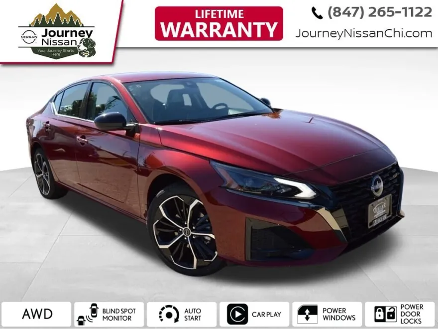 2025 Nissan Altima SR photo 1