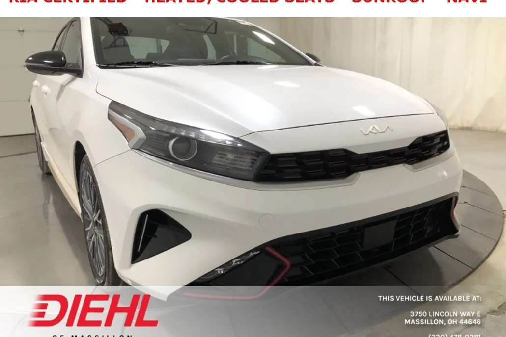 2023 Kia Forte GT-Line photo 1