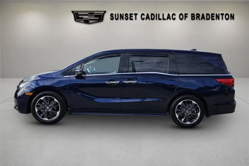 2024 Honda Odyssey Elite photo 1