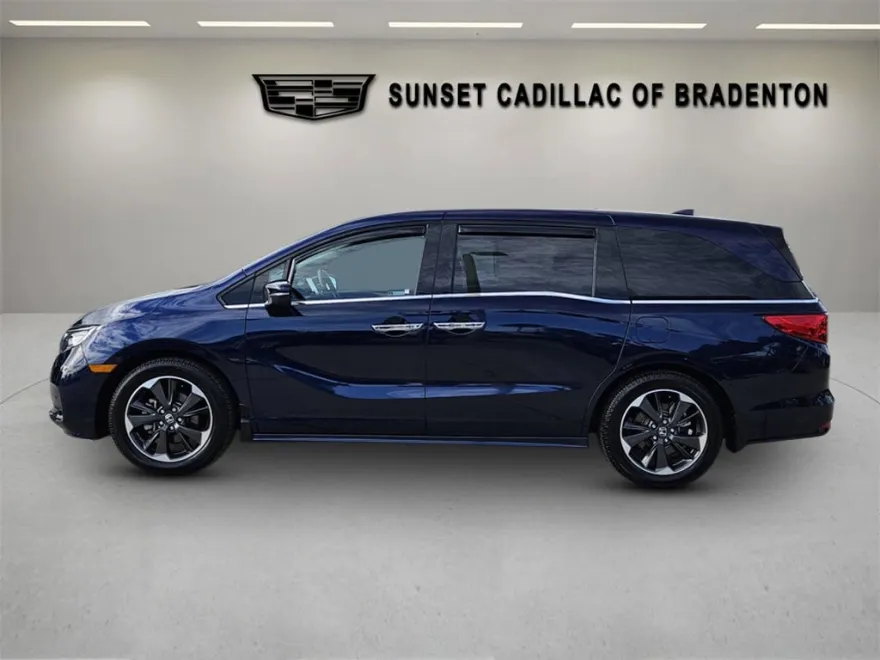 2024 Honda Odyssey Elite photo 1