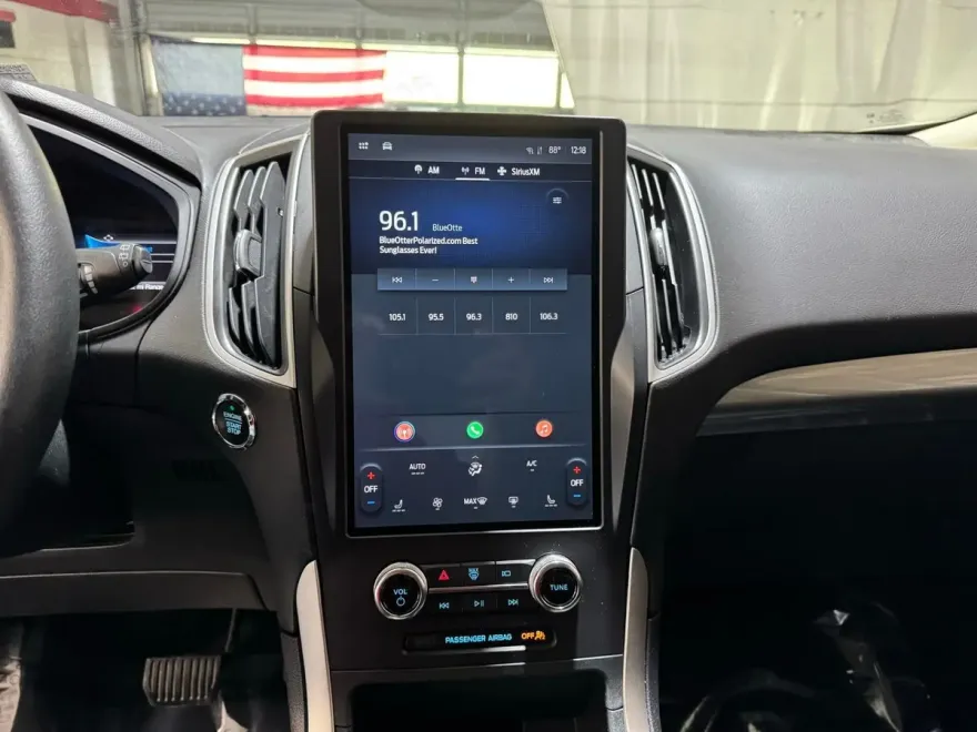 2024 Ford Edge SEL photo 19