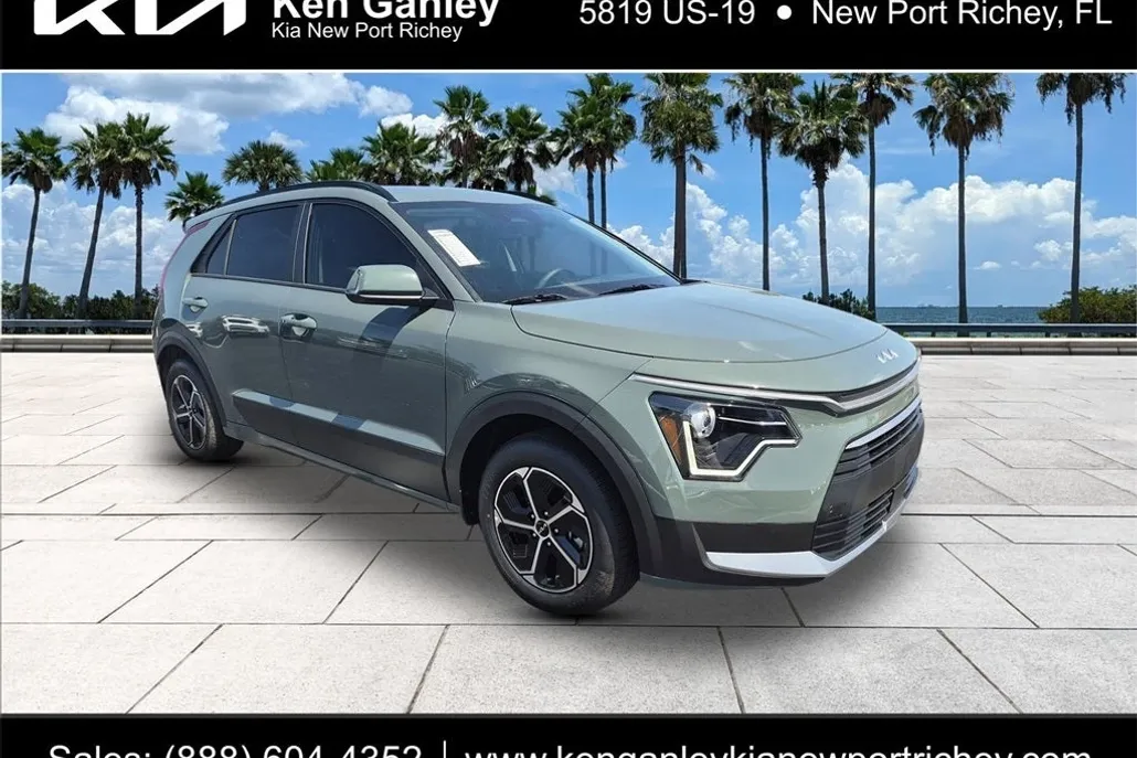 2025 Kia Niro EX photo 1