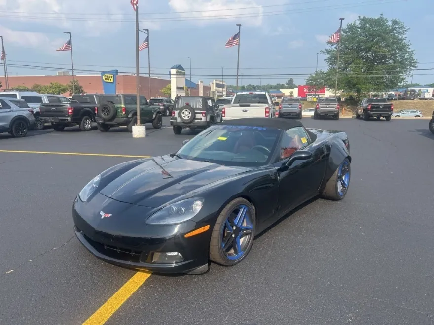 2006 Chevrolet Corvette Base photo 1