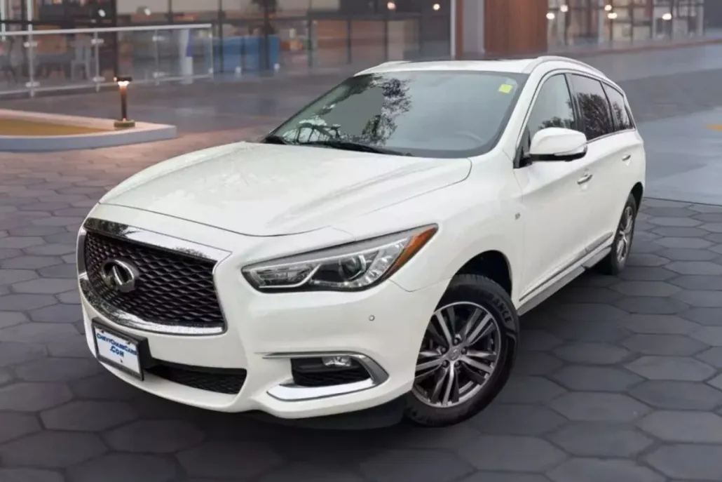 2019 Infiniti QX60 Luxe photo 1