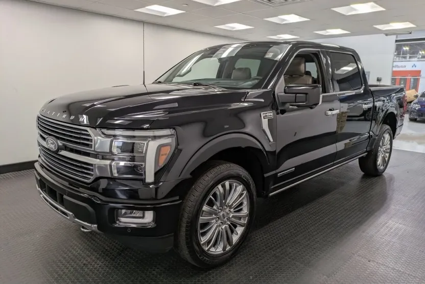 2024 Ford F-150 Platinum photo 1