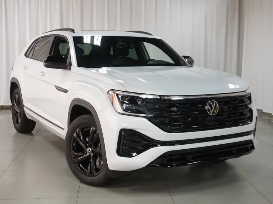 2025 Volkswagen Atlas Cross Sport SEL R-Line photo 1