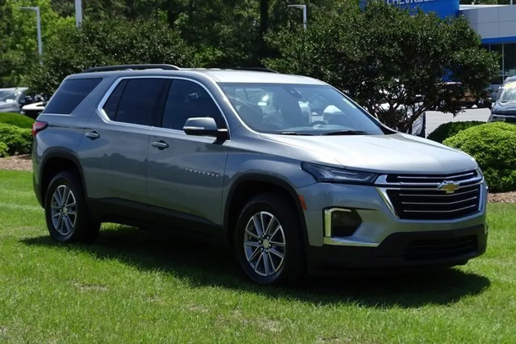 2023 Chevrolet Traverse Cloth photo 1