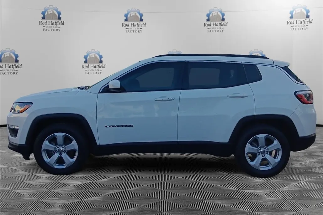 2020 Jeep Compass Latitude photo 1