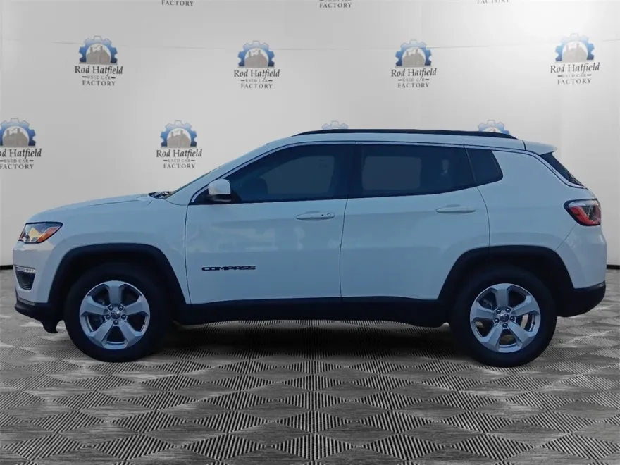 2020 Jeep Compass Latitude photo 1