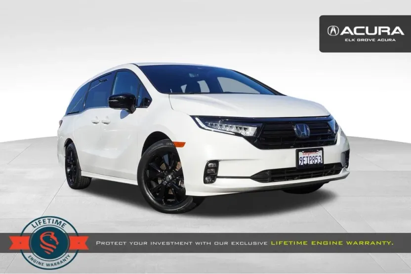2023 Honda Odyssey Sport photo 1