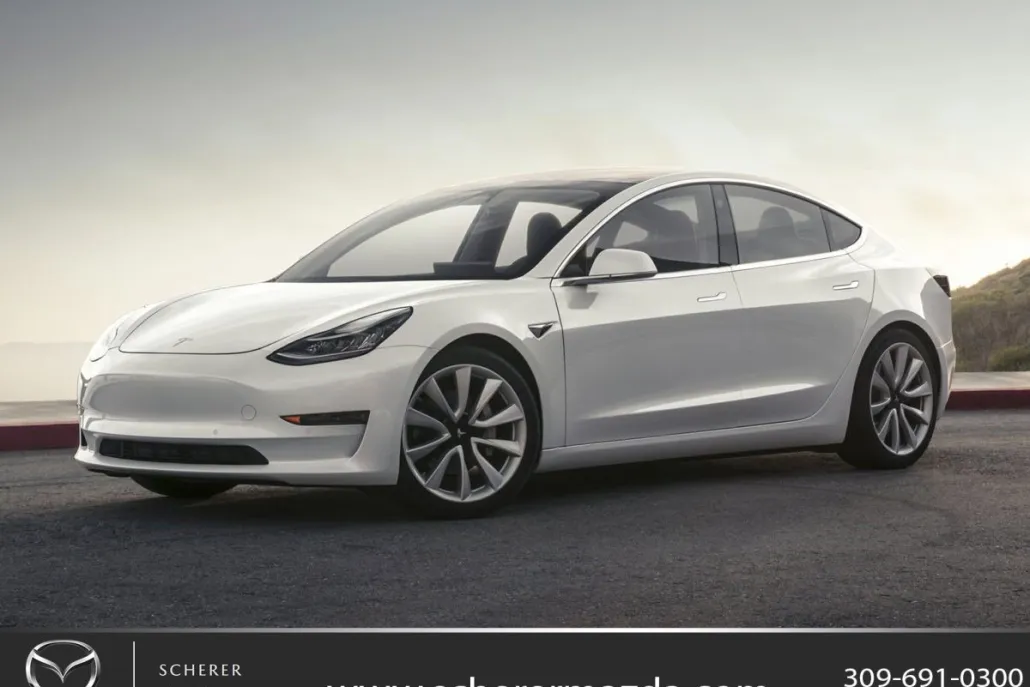 2019 Tesla Model 3 Standard Range Plus photo 1