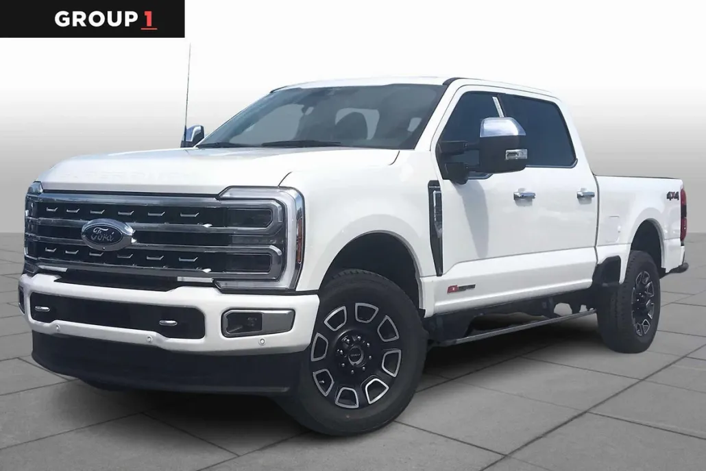 2024 Ford F-250 Platinum photo 1