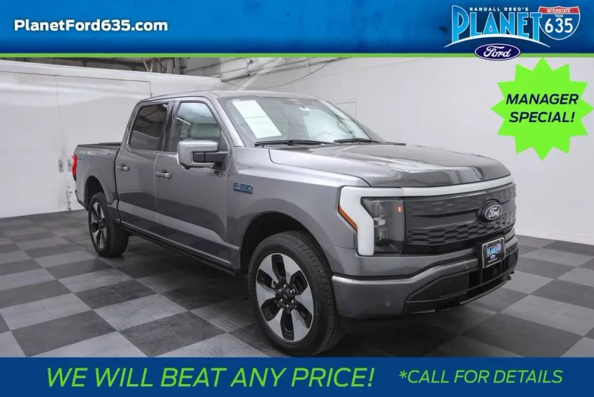 2025 Ford F-150 Lightning Platinum photo 1