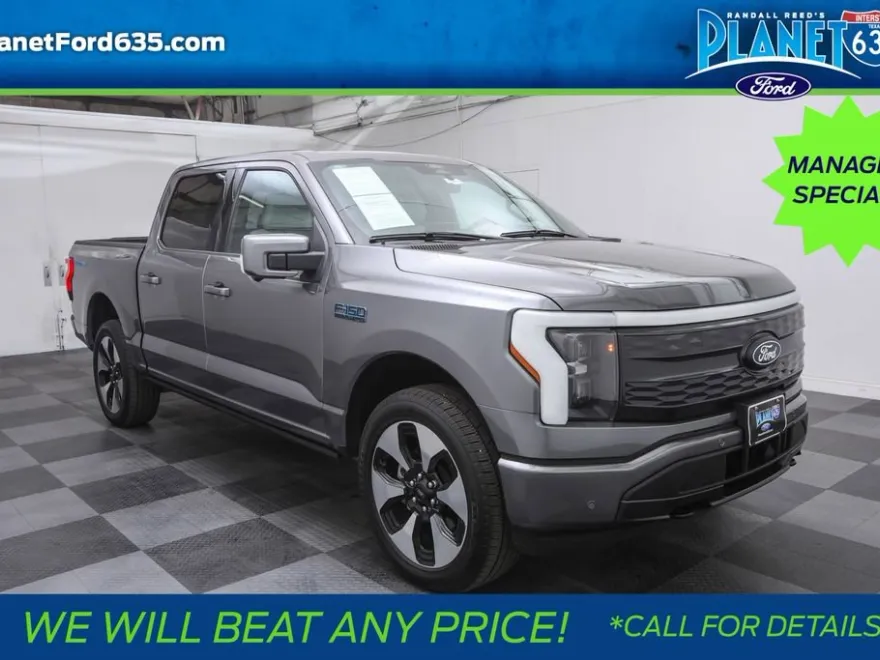 2025 Ford F-150 Lightning Platinum photo 1