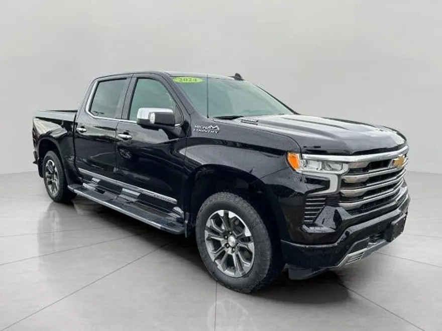 2024 Chevrolet Silverado 1500 High Country photo 1