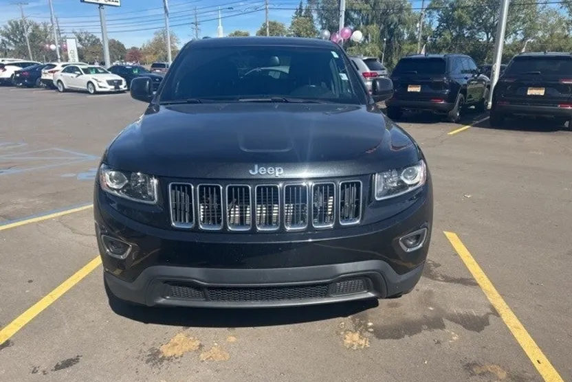 2016 Jeep Grand Cherokee Laredo photo 1