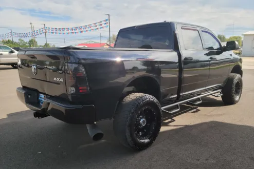 2012 Ram 3500 ST photo 3