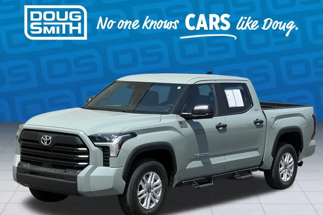 2025 Toyota Tundra SR5 photo 1