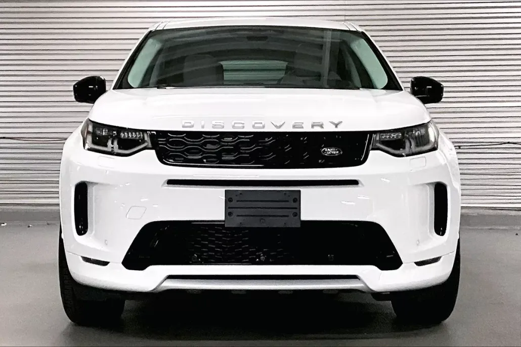 2025 Land Rover Discovery Sport S photo 1