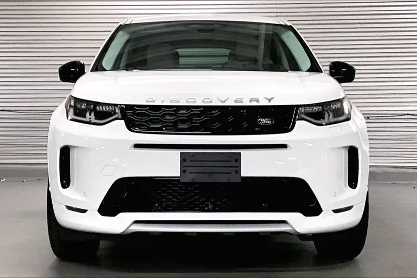 2025 Land Rover Discovery Sport S photo 1