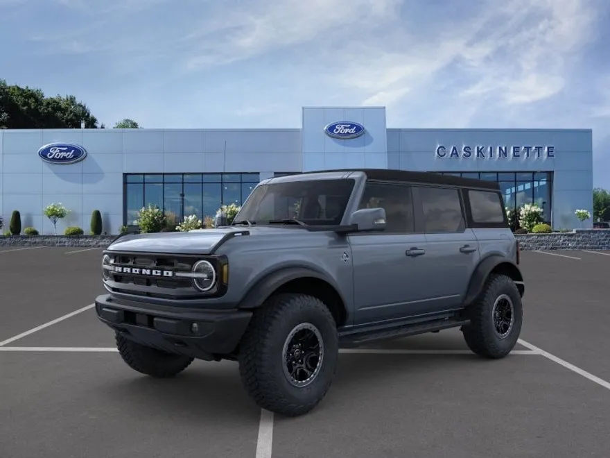 2024 Ford Bronco Outer Banks photo 1