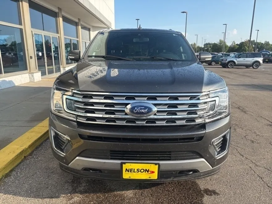 2021 Ford Expedition MAX Limited photo 1